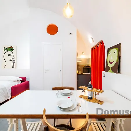 Appartement Gatto Giallo A Chiaia By Domusextra *